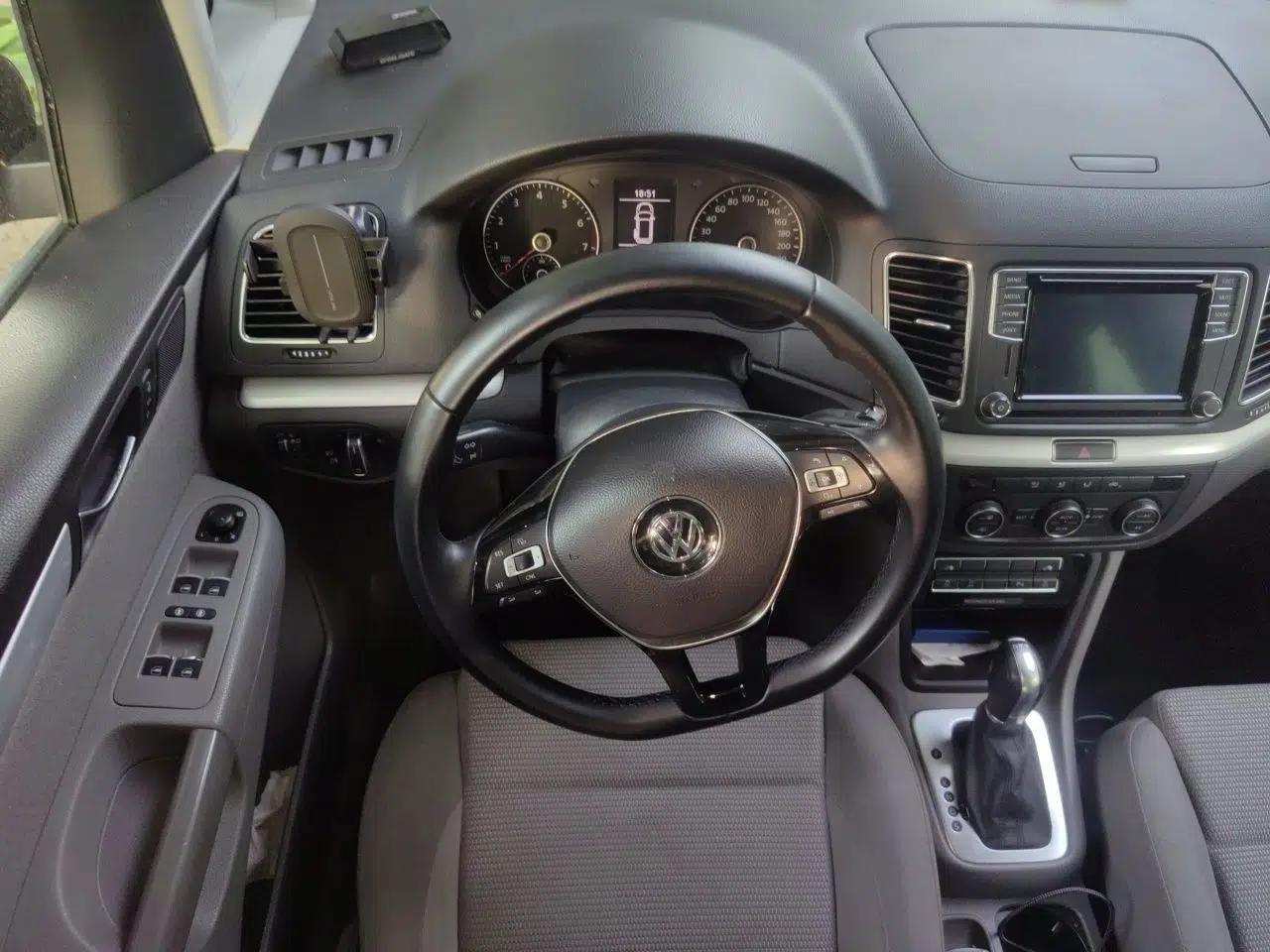 Volkswagen Sharan 2016 380TSI Comfort Edition 7-Seater — миниатюра 10