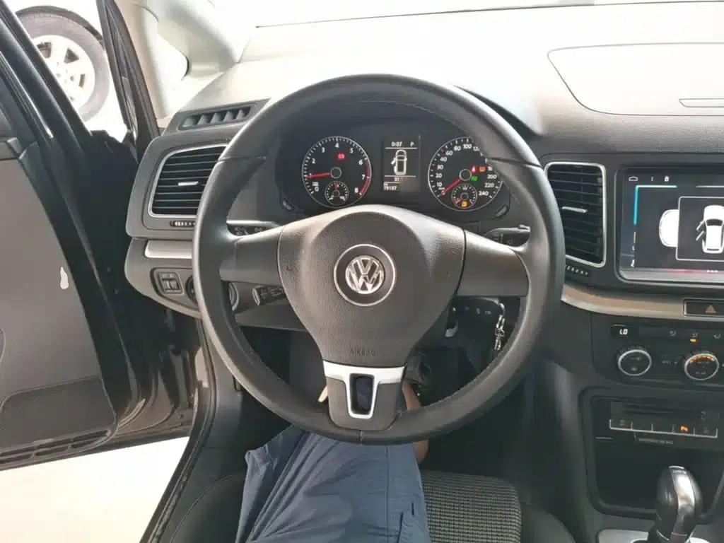 2014 Sharan 2.0TSI Standard Edition — миниатюра 11