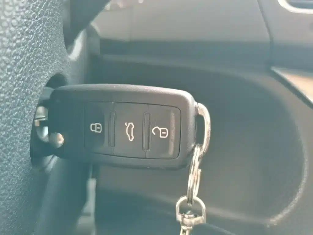 2014 Sharan 2.0TSI Standard Edition — миниатюра 9