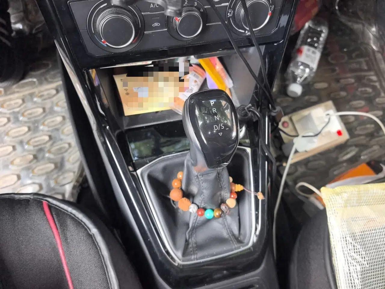 Volkswagen Tacqua 2020 1.5L Automatic Yue — миниатюра 14