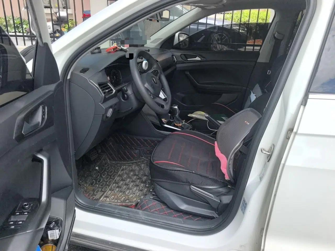 Volkswagen Tacqua 2020 1.5L Automatic Yue — миниатюра 16