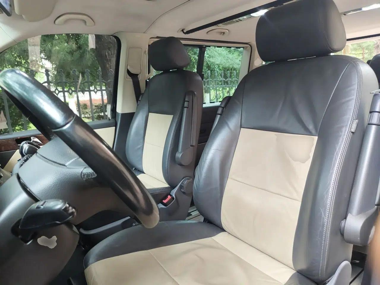 Volkswagen Multivan 2012 2.0 TSI Four-Wheel Drive Deluxe Edition — миниатюра 15