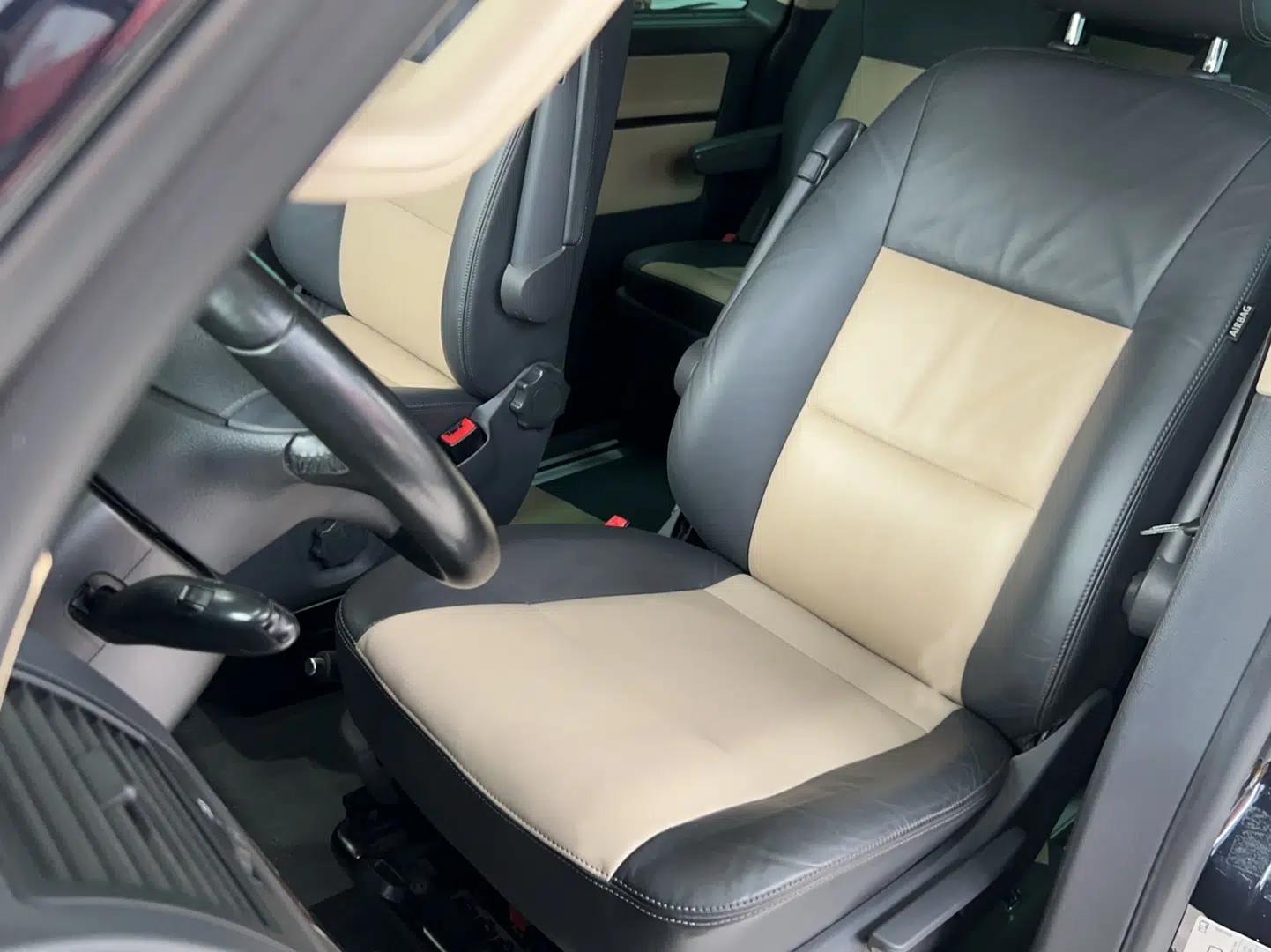 Volkswagen Multivan 2014 2.0 TSI Four-Wheel-Drive Executive Edition — миниатюра 26