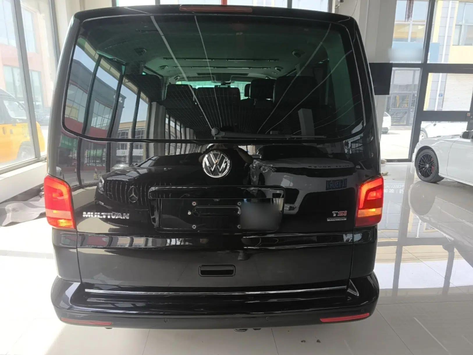 Volkswagen Multivan 2014 2.0 TSI Four-Wheel-Drive Executive Edition — миниатюра 5