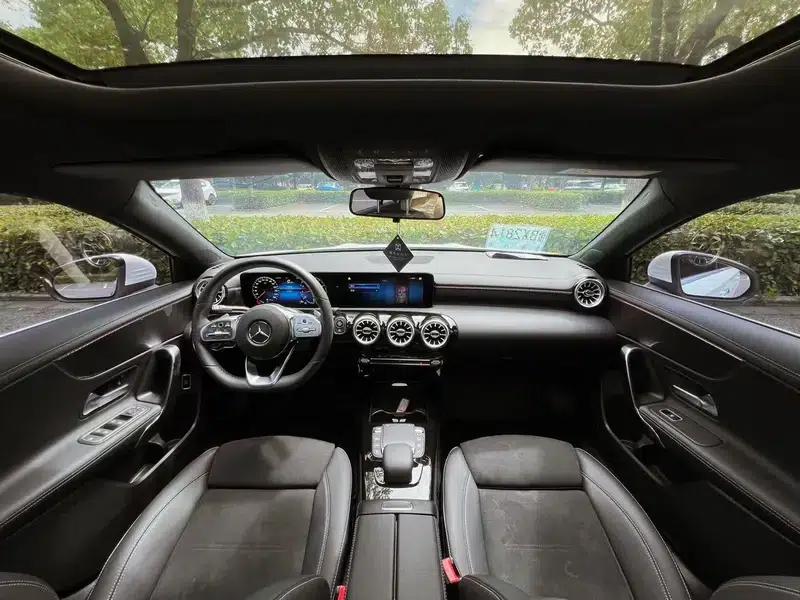 Mercedes-Benz A-Class 2022 Facelift A 200 L Sport Sedan Fashion Edition — миниатюра 11