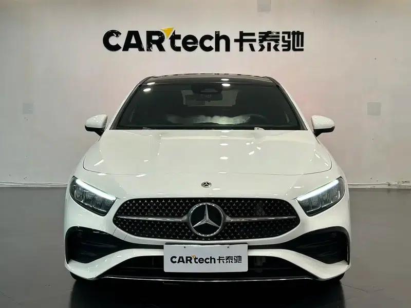 2024 Mercedes-Benz A-Class A 200 L Fashion Edition — миниатюра 2