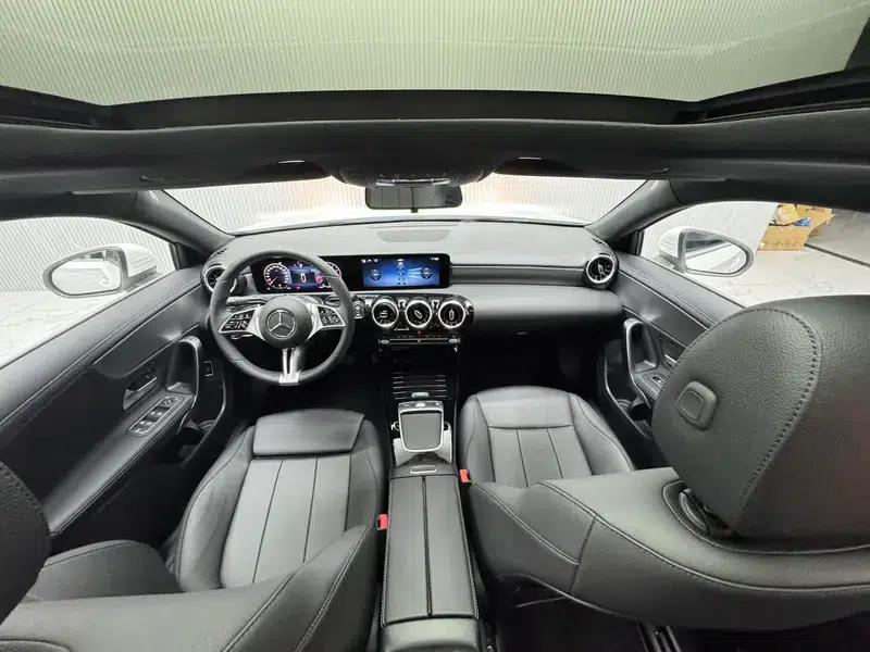 2024 Mercedes-Benz A-Class A 180 L — миниатюра 14