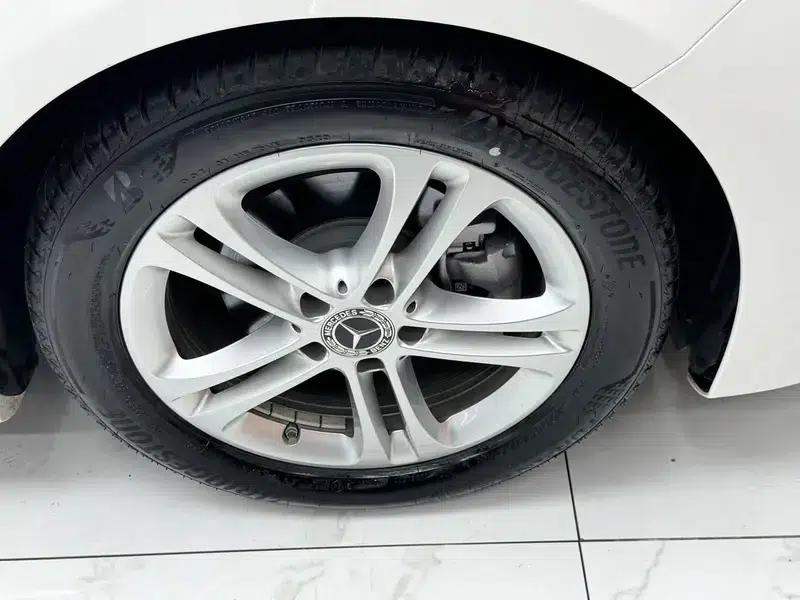 2024 Mercedes-Benz A-Class A 180 L — миниатюра 9