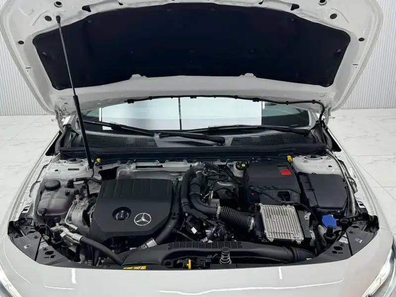 2024 Mercedes-Benz A-Class A 180 L — миниатюра 10