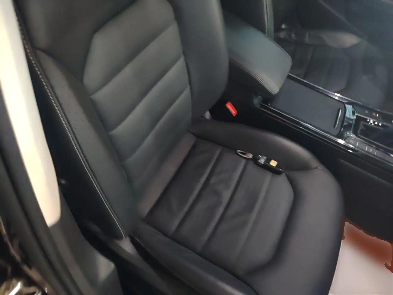 Volkswagen Phideon 2019 380TSI Two-Wheel Drive Business Edition China VI Standard — миниатюра 19