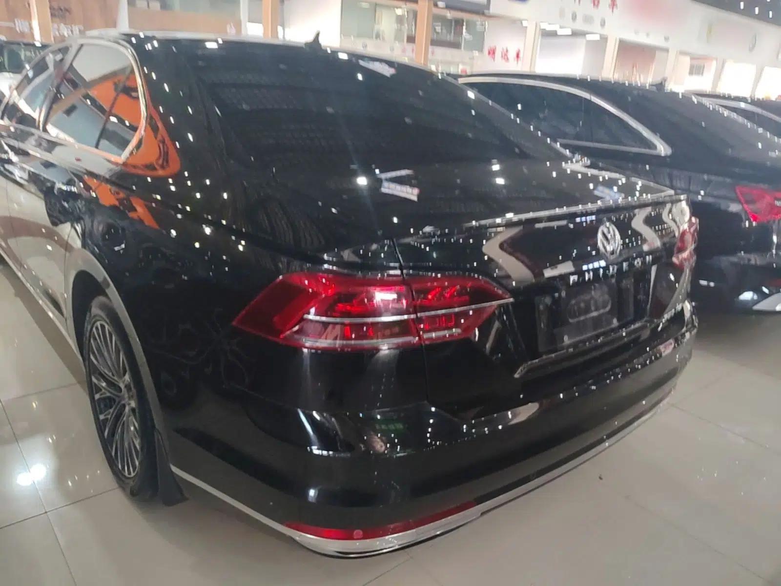 Volkswagen Phideon 2019 380TSI Two-Wheel Drive Business Edition China VI Standard — миниатюра 4
