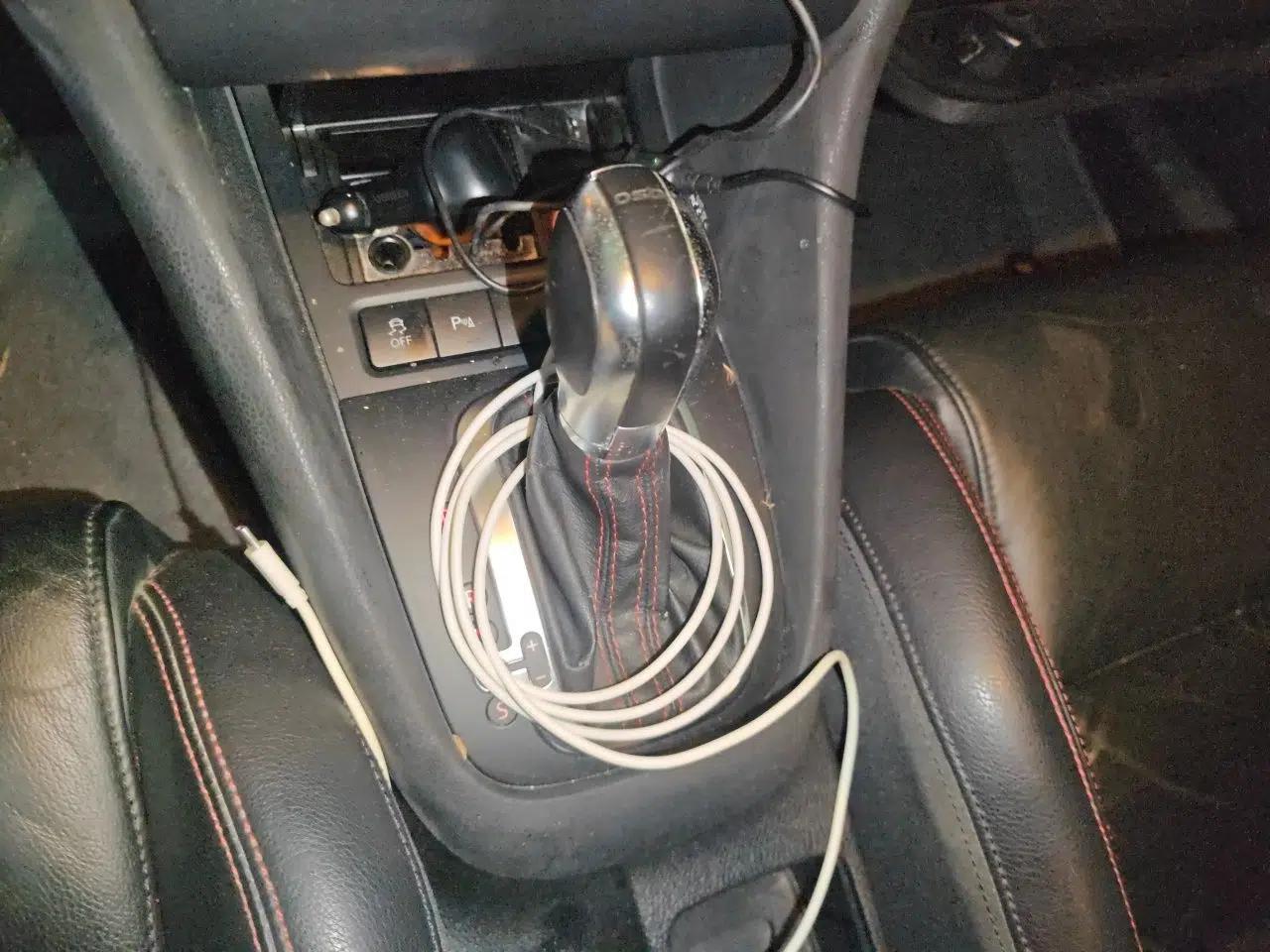 Volkswagen Golf GTI 2012 2.0 TSI GTI — миниатюра 14