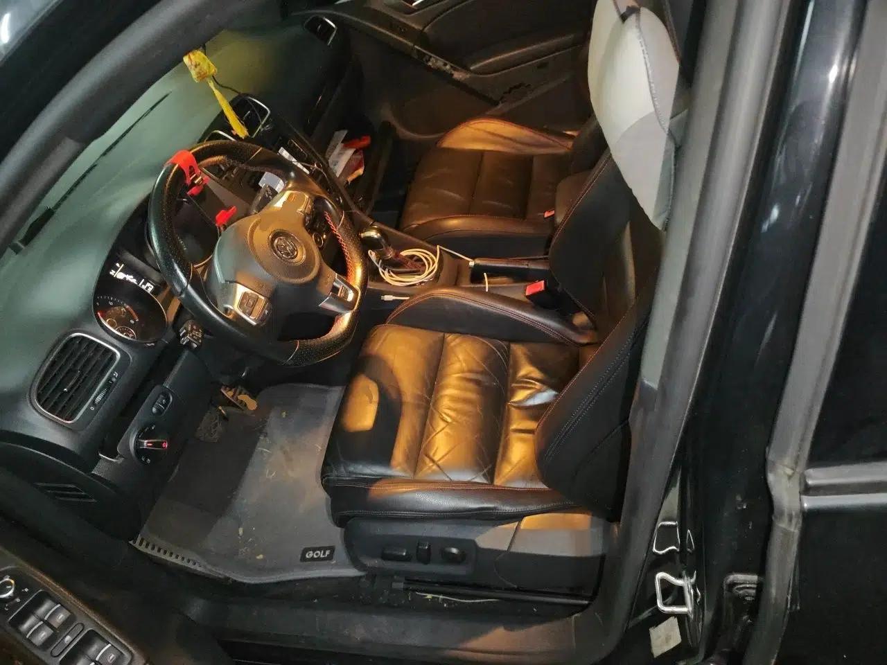Volkswagen Golf GTI 2012 2.0 TSI GTI — миниатюра 15