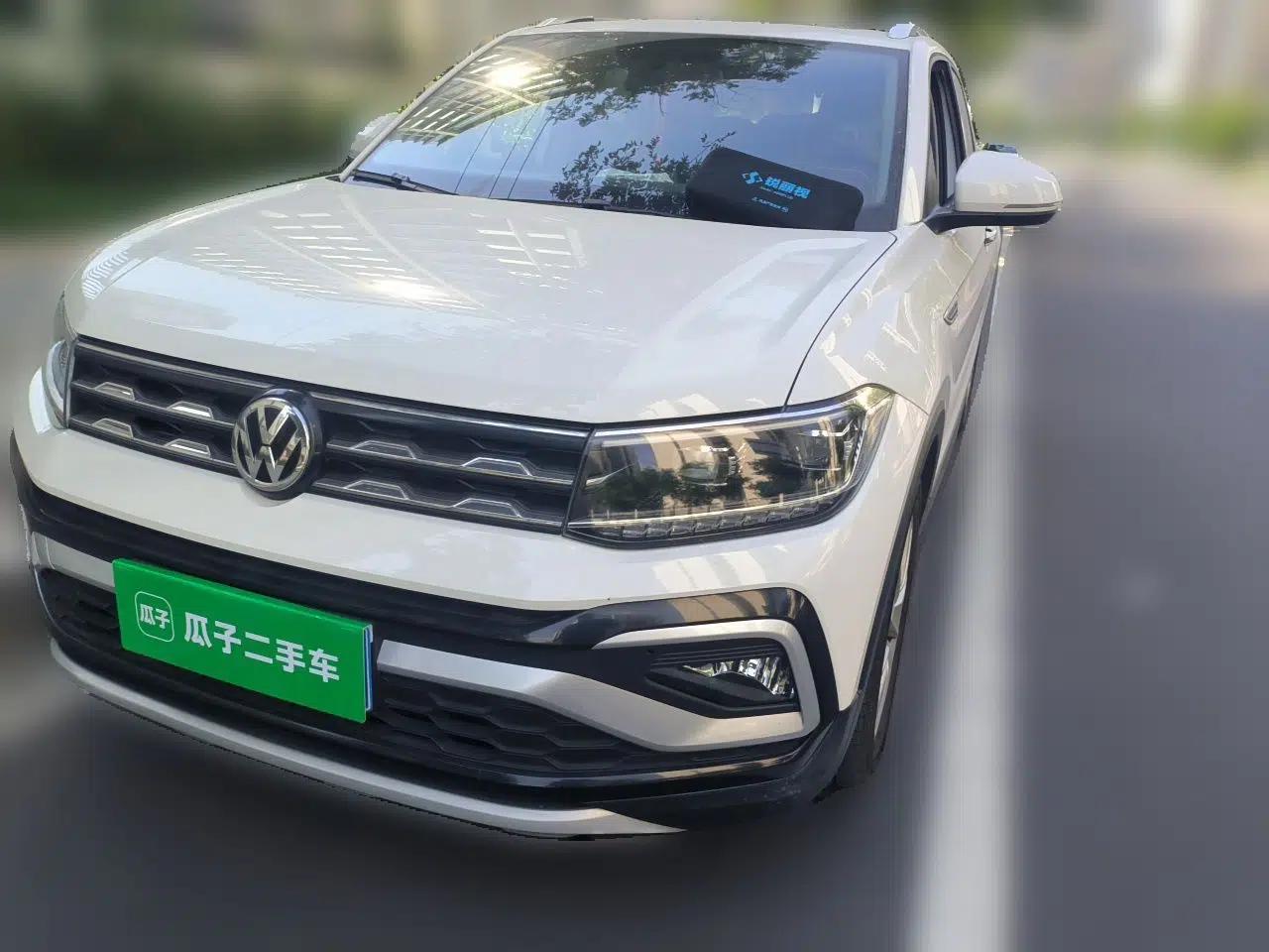 Volkswagen T-Cross 2019 1.5L Automatic Comfort Edition — миниатюра 1