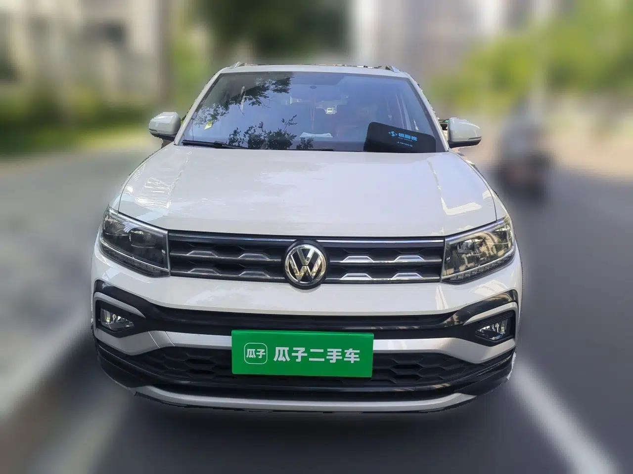 Volkswagen T-Cross 2019 1.5L Automatic Comfort Edition — миниатюра 2