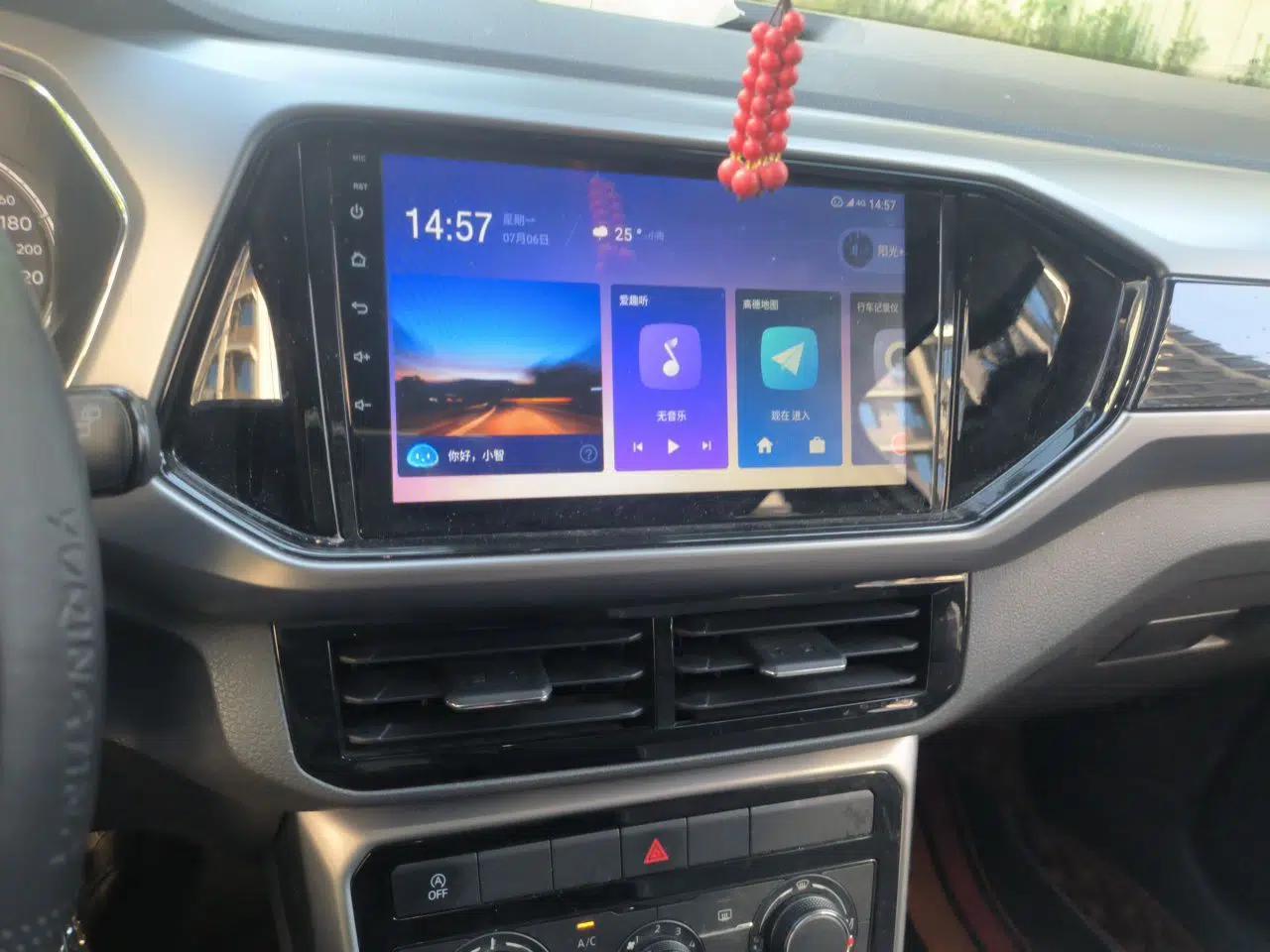 Volkswagen T-Cross 2019 1.5L Automatic Comfort Edition — миниатюра 13