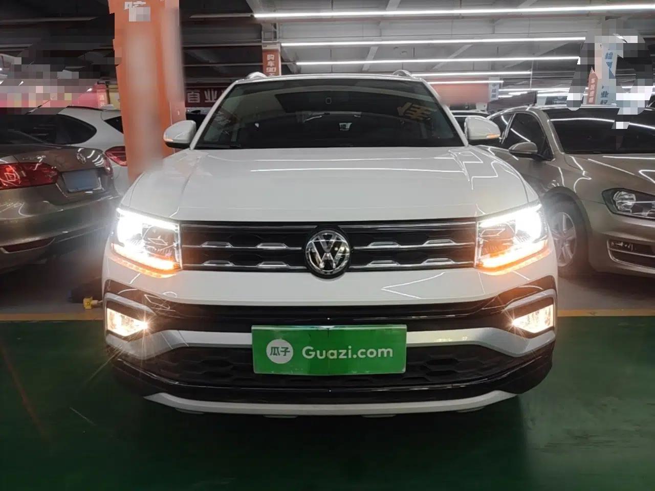 Volkswagen T-Cross 2020 1.5L Automatic Comfort Edition — миниатюра 2