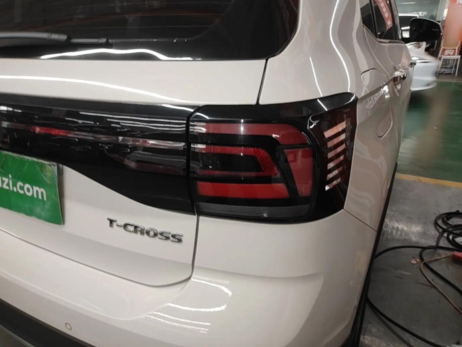 Volkswagen T-Cross 2020 1.5L Automatic Comfort Edition — миниатюра 14