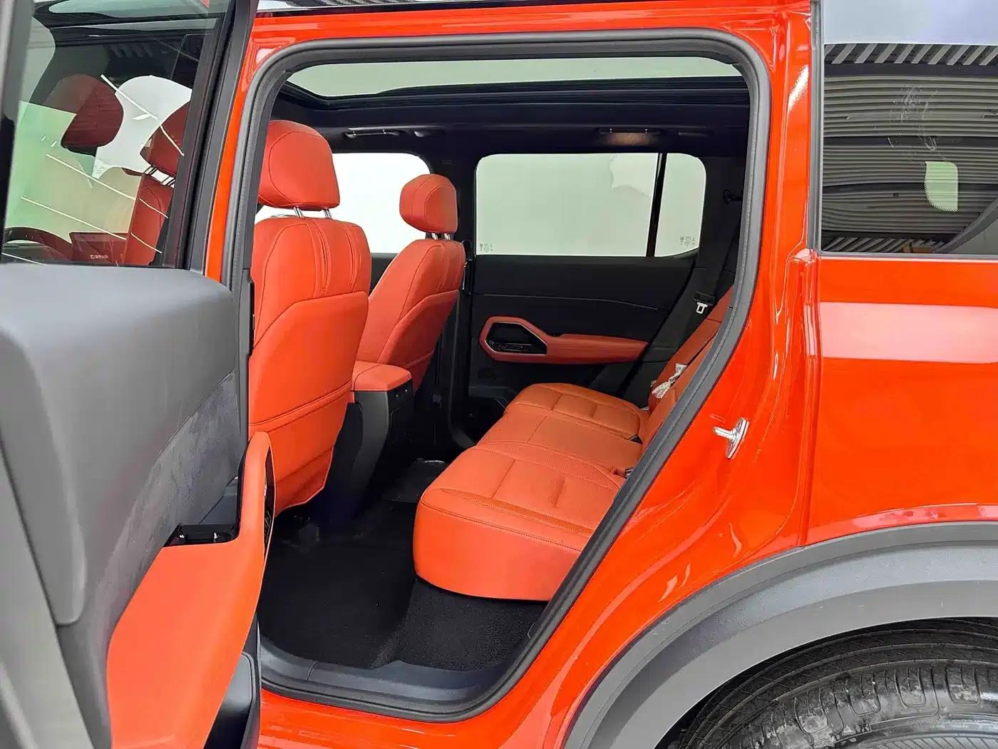 Ford Motor Romper 2026 Long Beach Extended Range — миниатюра 9