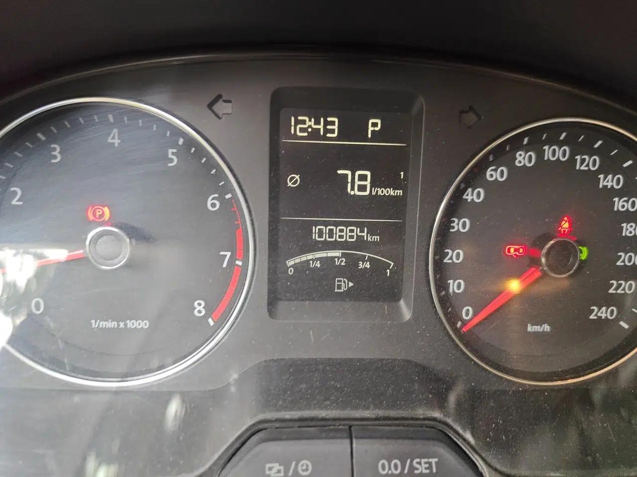 Volkswagen Cross Lavida 2014 1.4TSI DSG — миниатюра 12