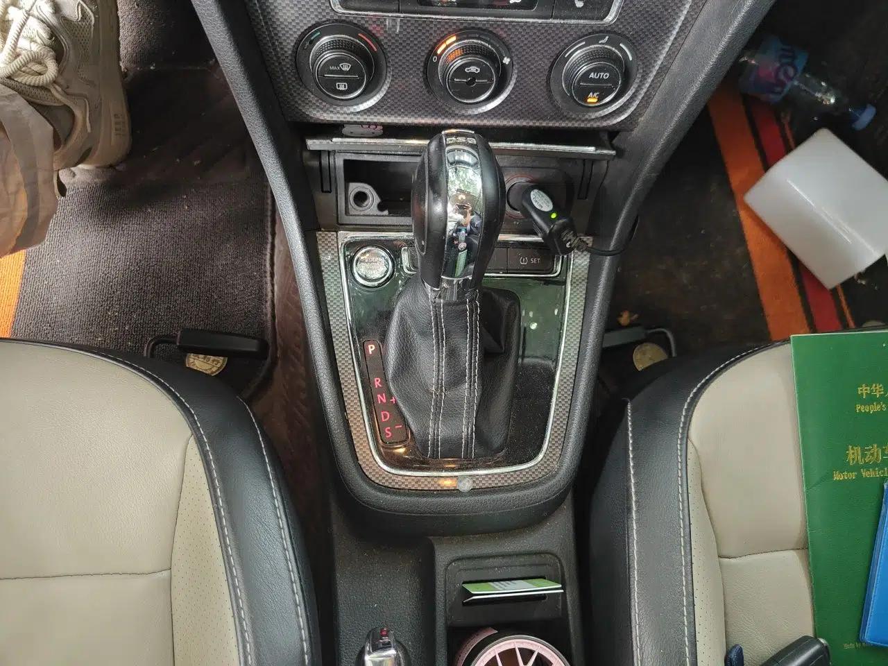 Volkswagen Cross Lavida 2014 1.4TSI DSG — миниатюра 14