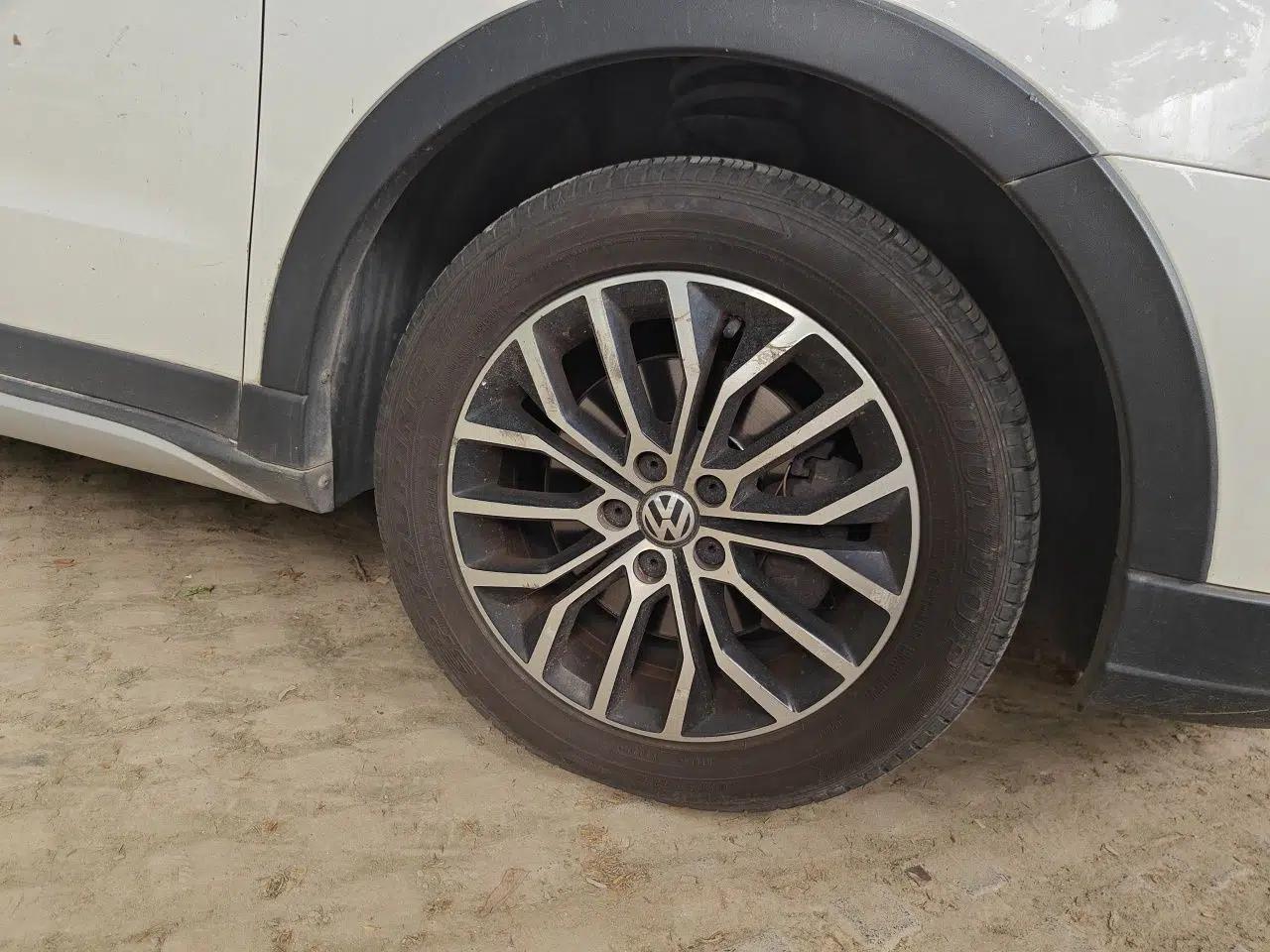 Volkswagen Cross Lavida 2014 1.4TSI DSG — миниатюра 8