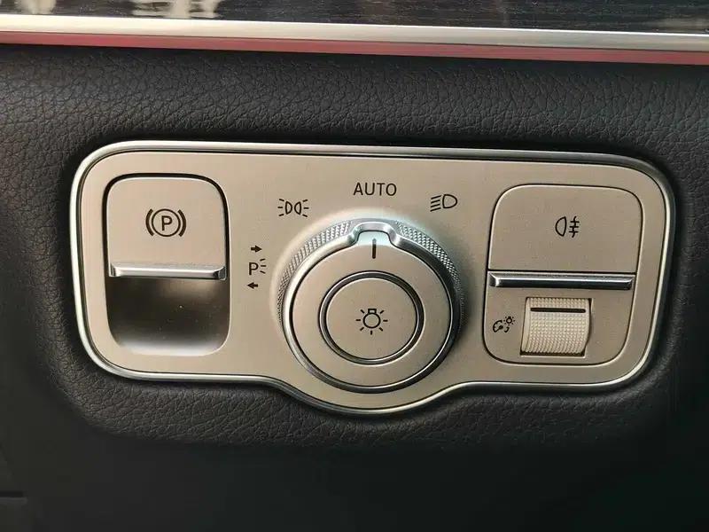 Mercedes-Benz GLE (Imported) 2022 GLE 350 4MATIC Fashion Model — миниатюра 21