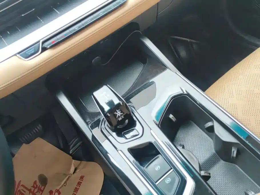 Geely Emgrand L HiP 2022 1.5TD-DHT Pro 100KM Super — миниатюра 15