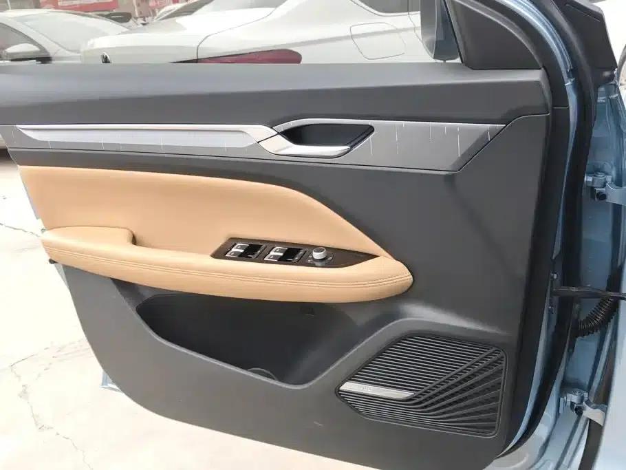 Geely Emgrand L HiP 2022 1.5TD-DHT Pro 100KM Super — миниатюра 6
