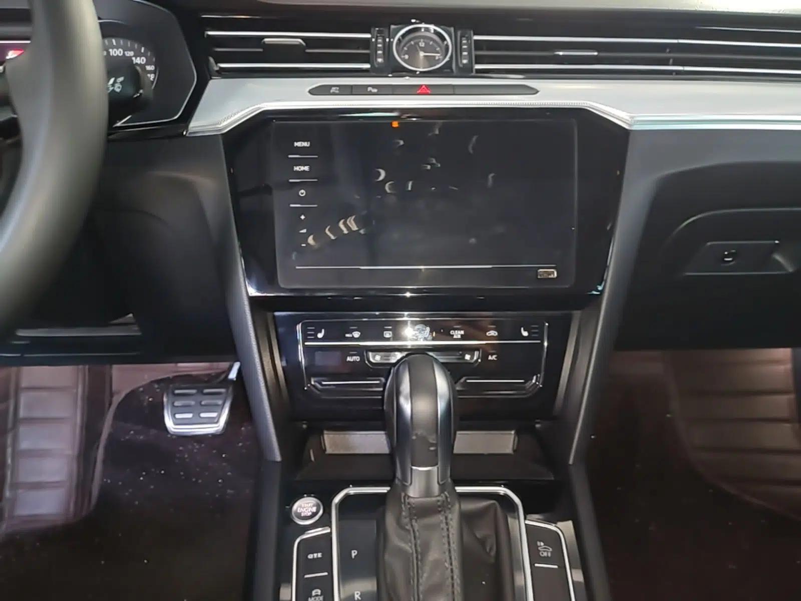 Volkswagen Magotan GTE Plug-in Hybrid 2020 GTE Prestige Model — миниатюра 15