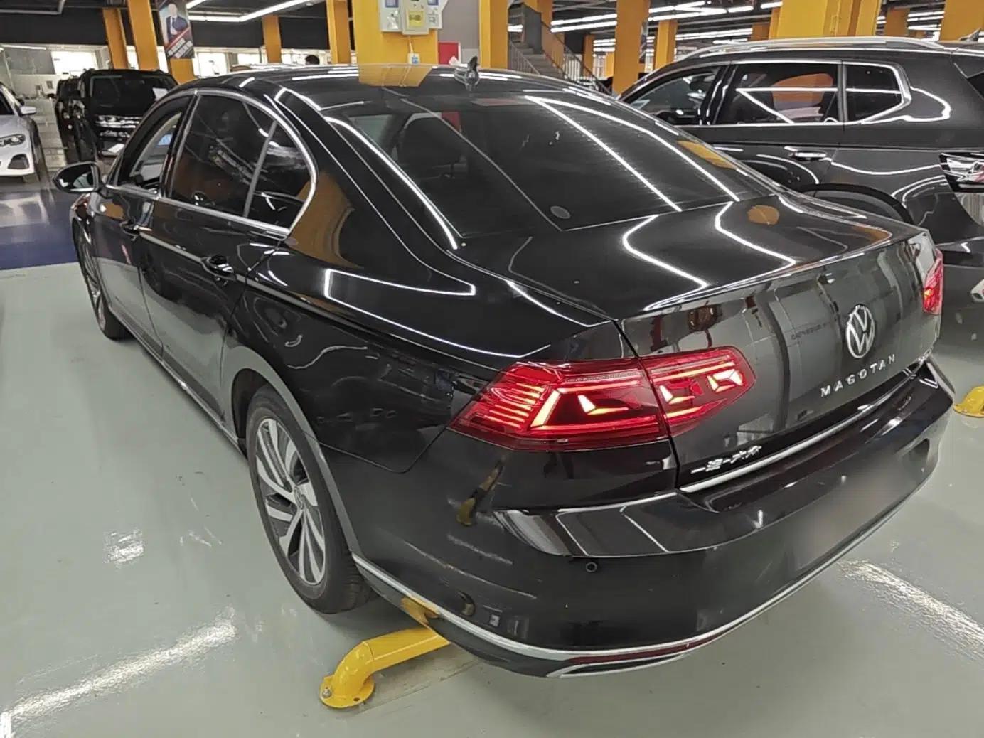 Volkswagen Magotan GTE Plug-in Hybrid 2022 GTE Luxury Model — миниатюра 4