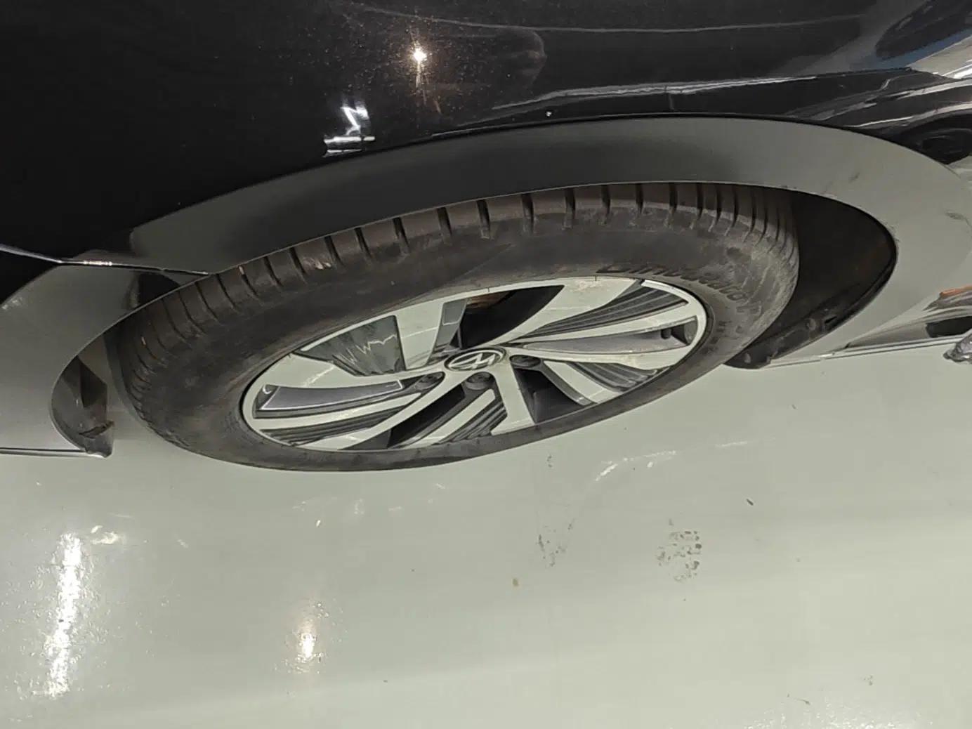 Volkswagen Magotan GTE Plug-in Hybrid 2022 GTE Luxury Model — миниатюра 10