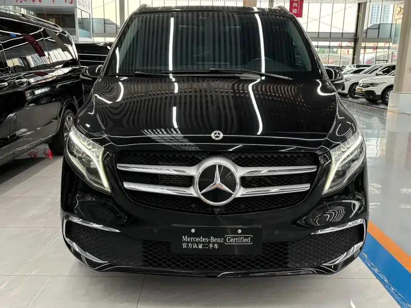 Mercedes-Benz V-Class 2022 V 260 Premium Edition — миниатюра 2