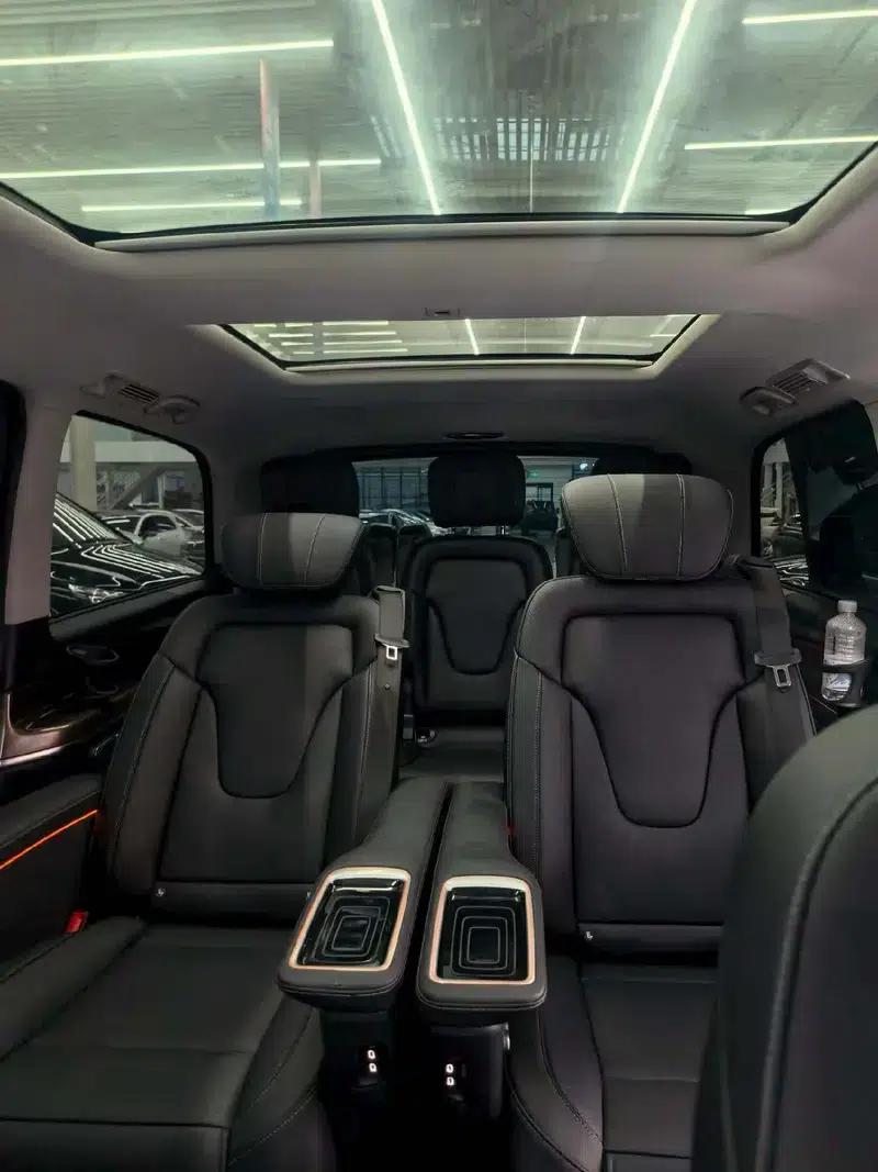 Mercedes-Benz V-Class 2022 V 260 Premium Edition — миниатюра 14
