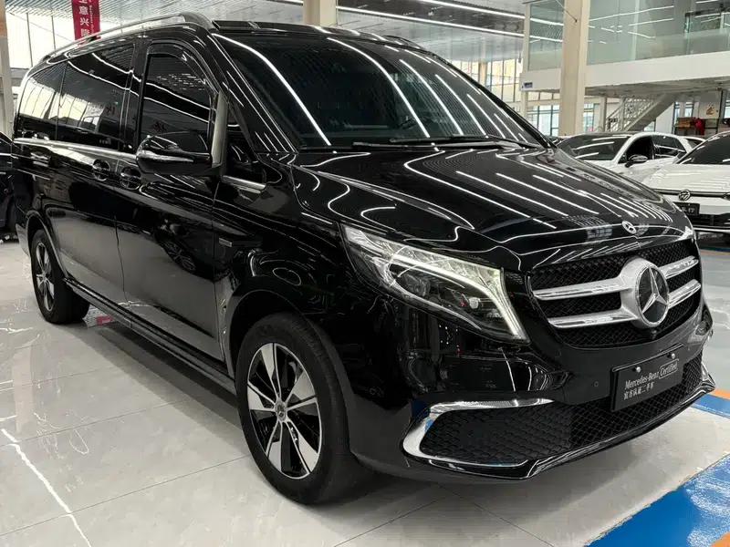 Mercedes-Benz V-Class 2022 V 260 Premium Edition — миниатюра 3