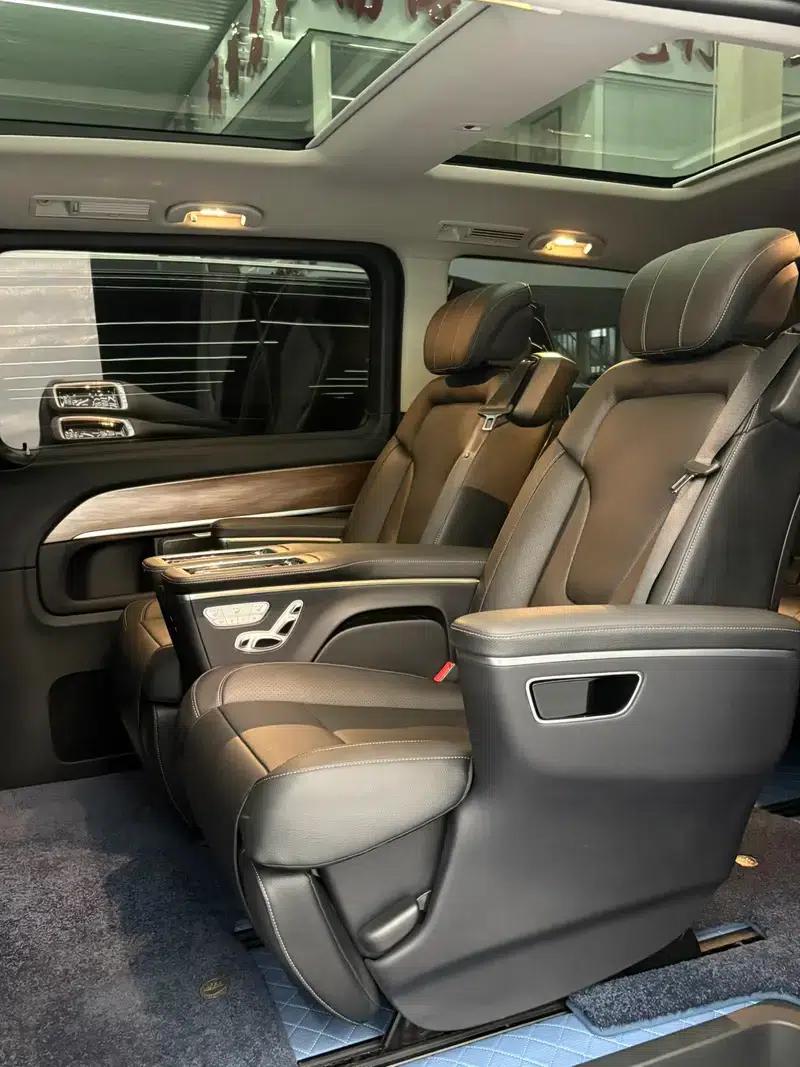 Mercedes-Benz V-Class 2022 V 260 Premium Edition — миниатюра 10