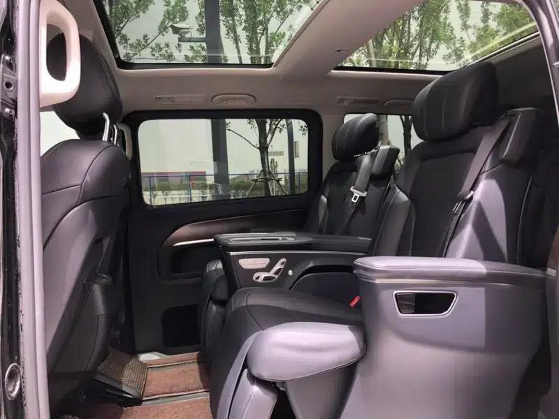 Mercedes-Benz V-Class 2020 V 260 Navigator Edition — миниатюра 16