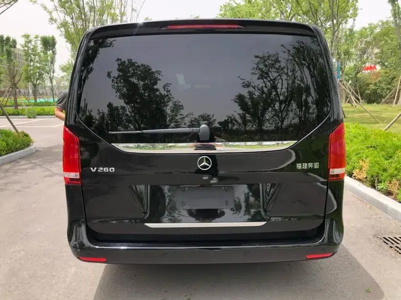 Mercedes-Benz V-Class 2020 V 260 Navigator Edition — миниатюра 4