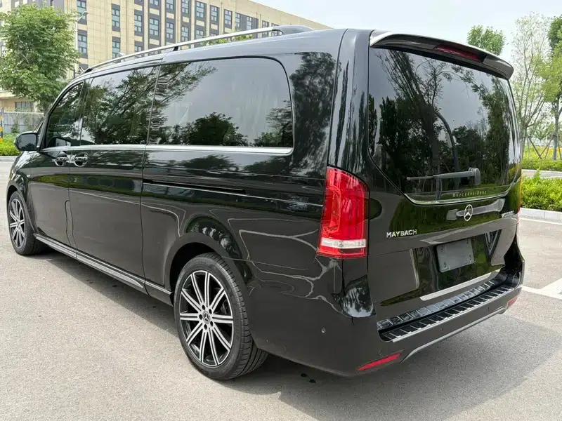 Mercedes-Benz V-Class 2022 V 260 L Long Wheelbase Luxury Edition — миниатюра 4