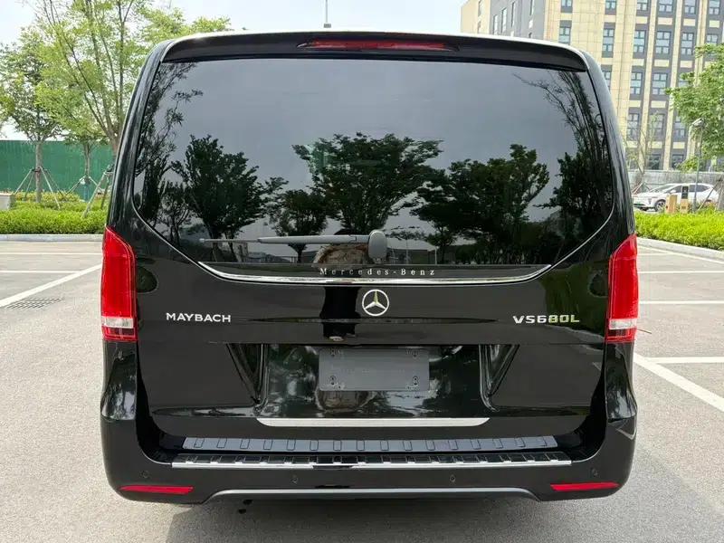 Mercedes-Benz V-Class 2022 V 260 L Long Wheelbase Luxury Edition — миниатюра 5