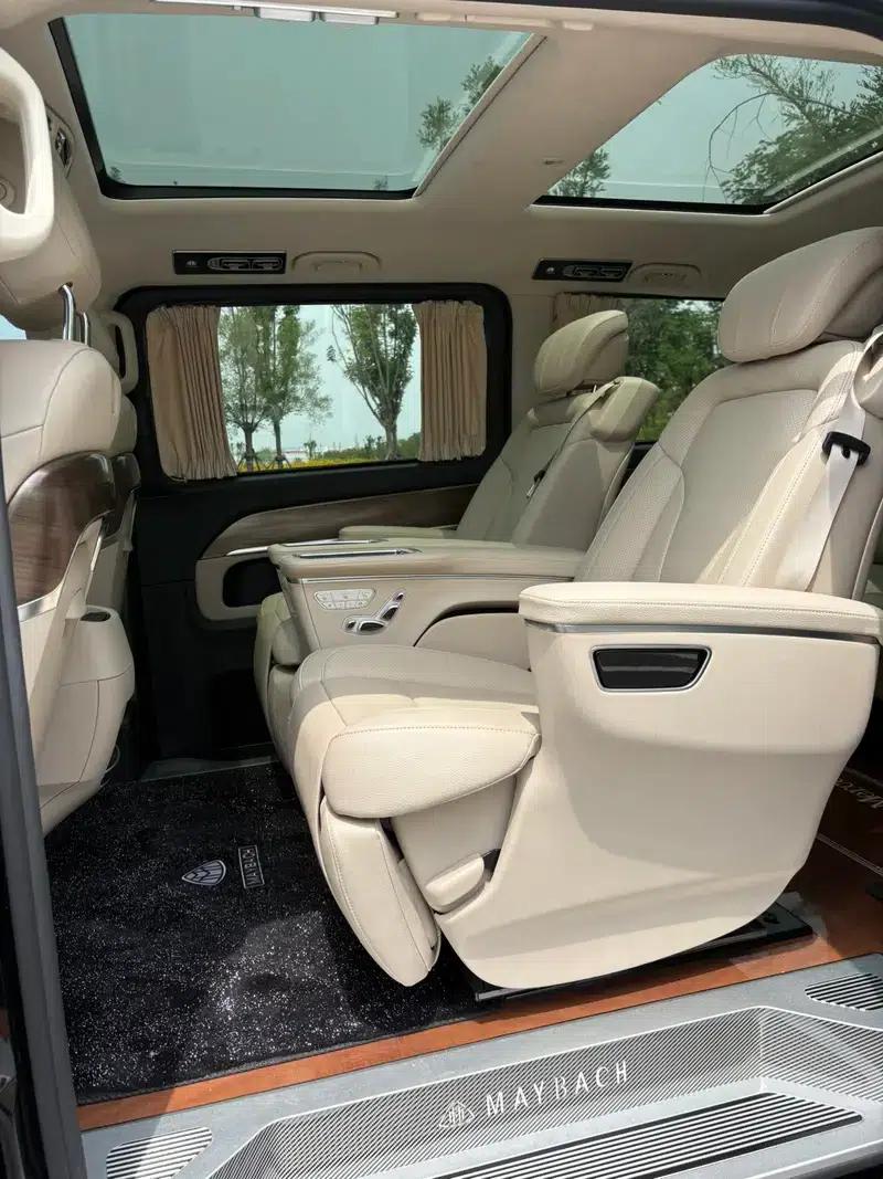 Mercedes-Benz V-Class 2022 V 260 L Long Wheelbase Luxury Edition — миниатюра 7