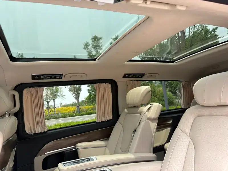 Mercedes-Benz V-Class 2022 V 260 L Long Wheelbase Luxury Edition — миниатюра 10