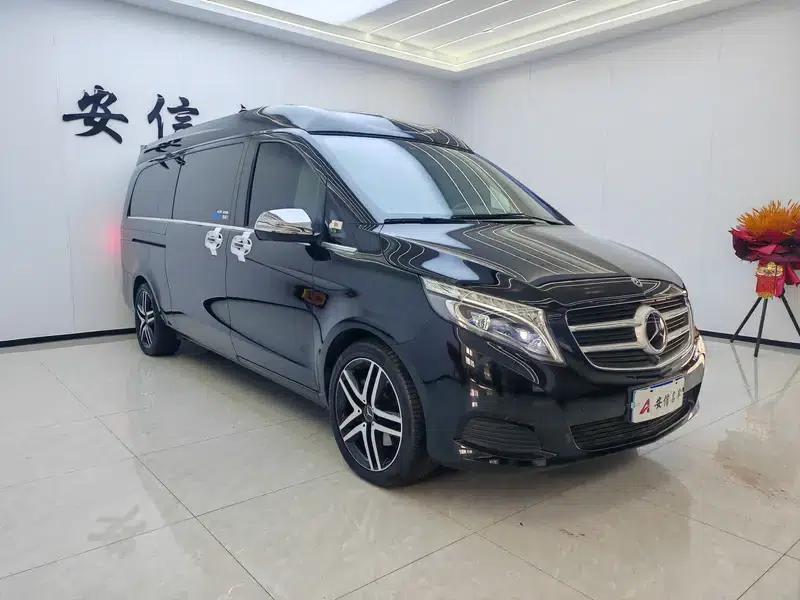 Mercedes-Benz V-Class 2017 V 260 L Limited Edition — миниатюра 3