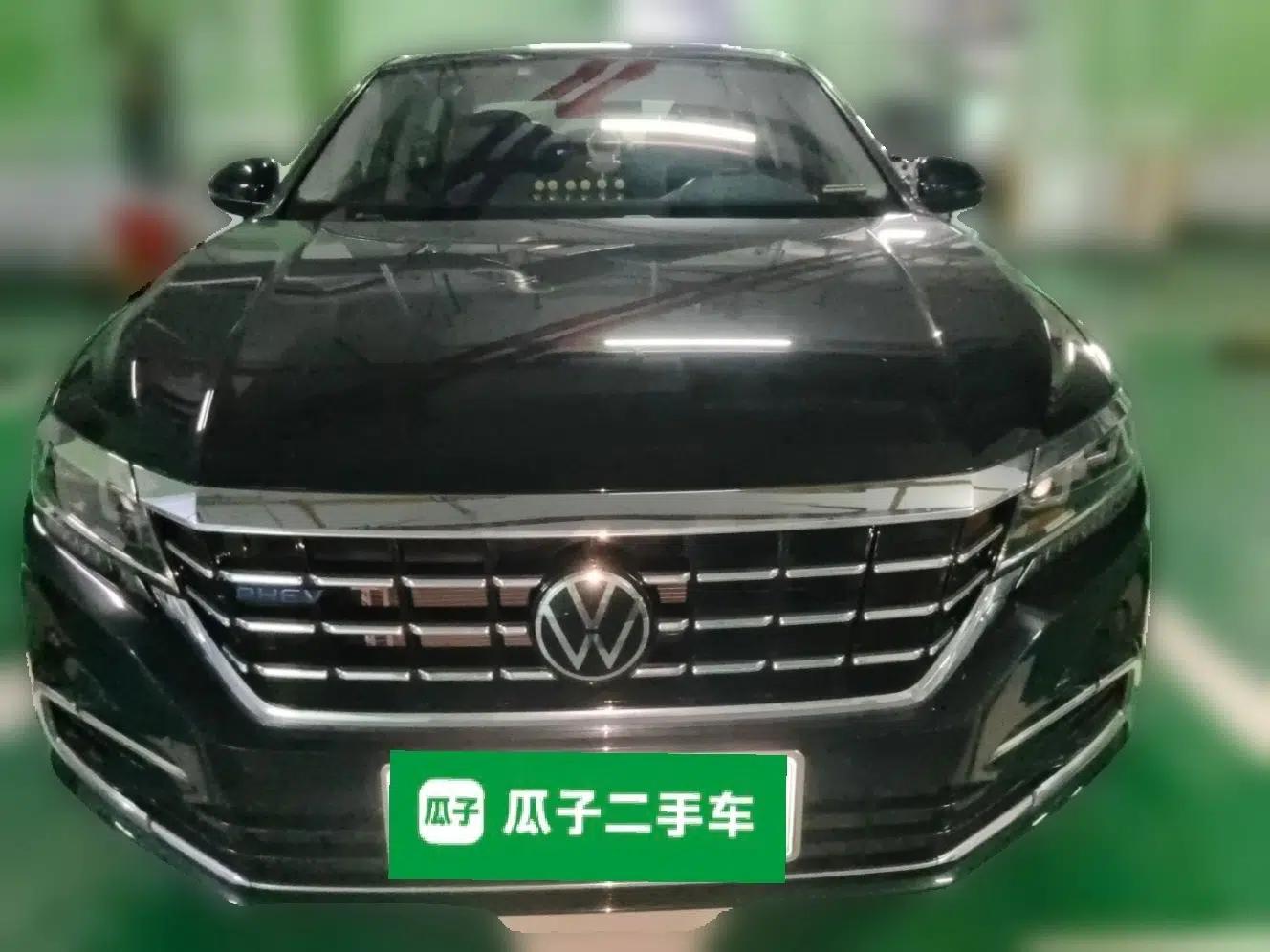 Volkswagen Passat New Energy 2020 430 PHEV Hybrid Luxury Edition China VI Standard — миниатюра 2