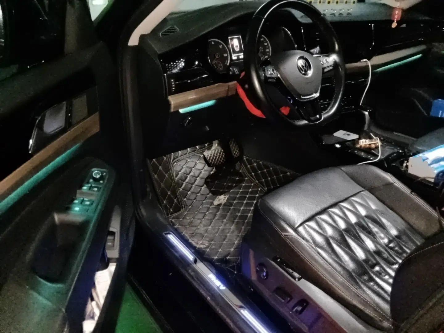 Volkswagen Passat New Energy 2020 430 PHEV Hybrid Luxury Edition China VI Standard — миниатюра 16