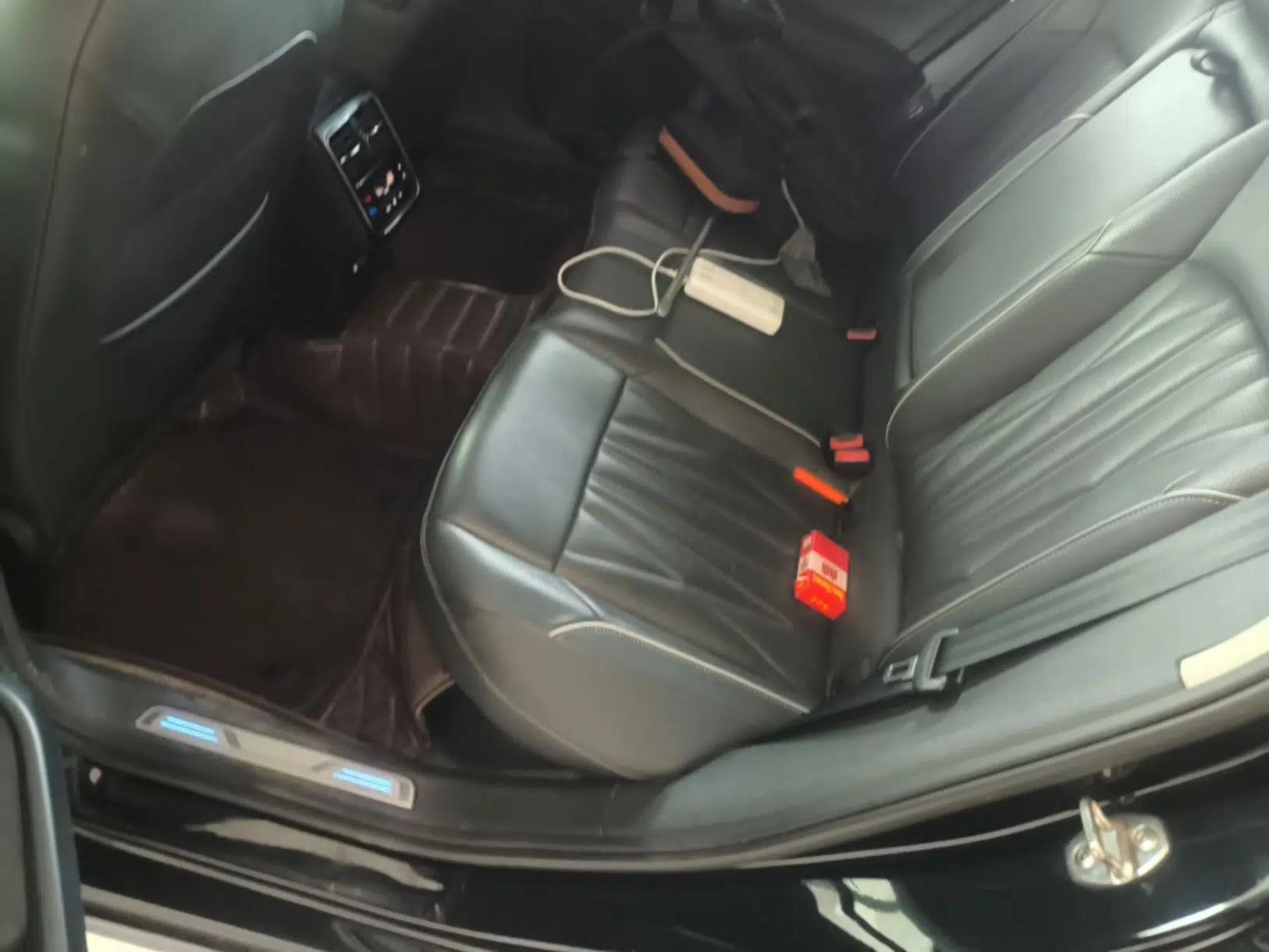 Volkswagen Passat New Energy 2023 430 PHEV Hybrid Luxury Edition — миниатюра 20