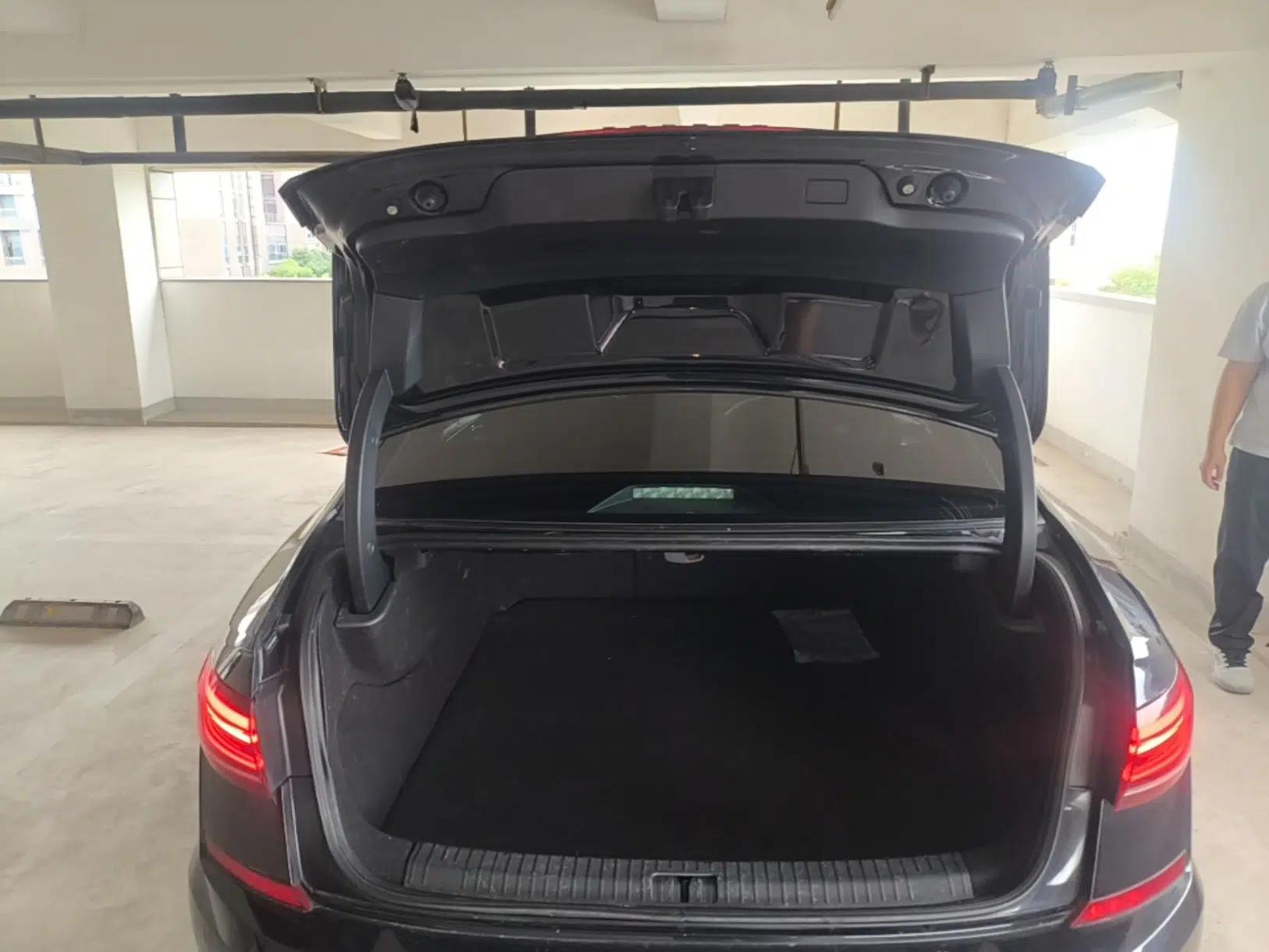 Volkswagen Passat New Energy 2023 430 PHEV Hybrid Luxury Edition — миниатюра 22