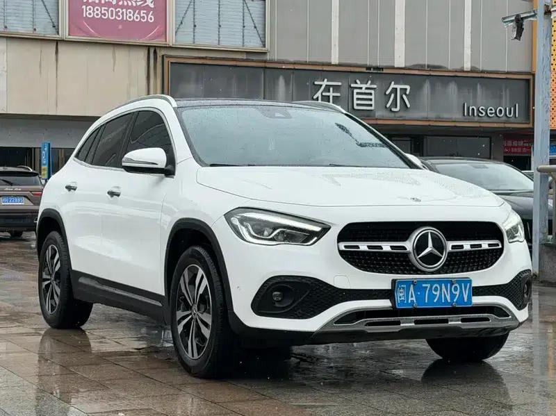 2022 Mercedes-Benz GLA 200 — миниатюра 3