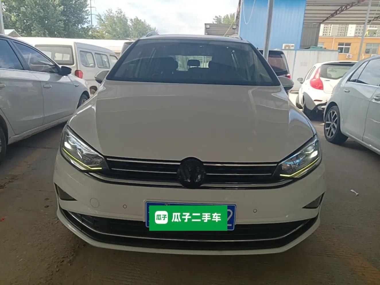Volkswagen Golf Sportsvan 2019 280TSI Automatic Trendy Edition China V Standard — миниатюра 2