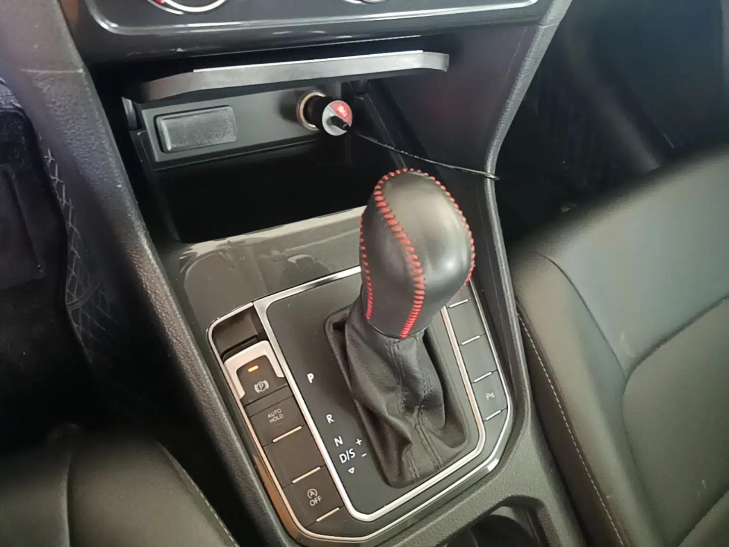 Volkswagen Golf Sportsvan 2019 280TSI Automatic Trendy Edition China V Standard — миниатюра 16